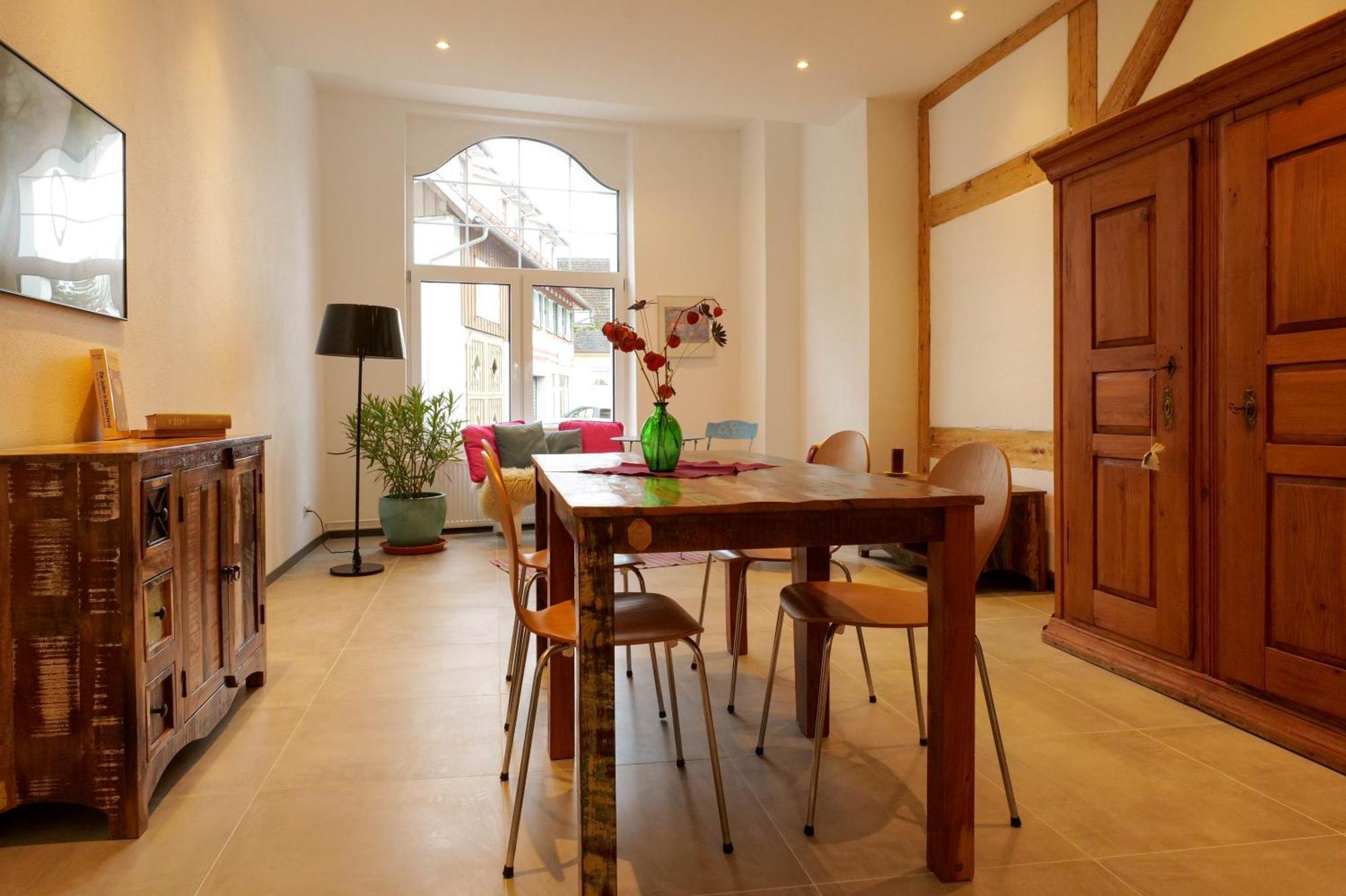 Goldener Loewe Apartment Bodman-Ludwigshafen